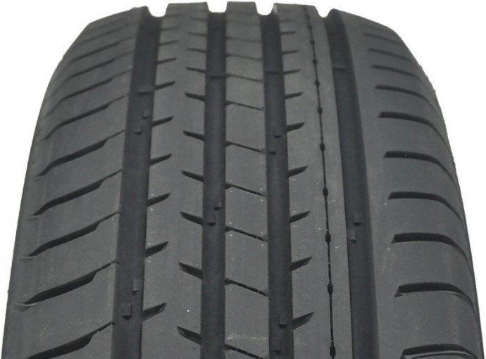 Летние шины Doublestar DSU02 235/50 R19 0