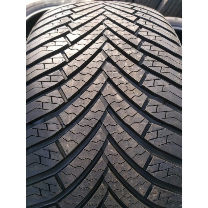 Всесезонные шины Leao IGreen All Season 145/70 R13 0